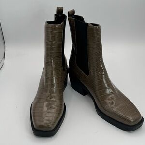 Open Edit Croc Embossed Chelsea Boots Brown New Sz 8